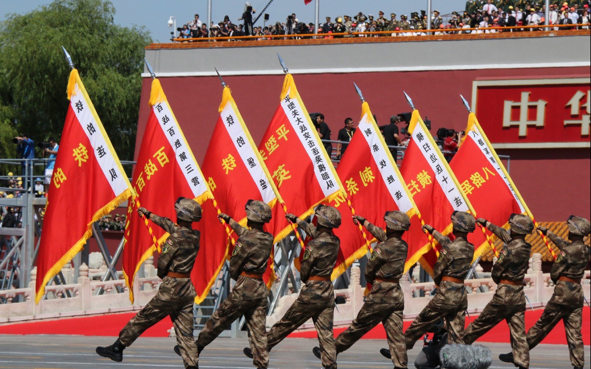 AYX体育-“冠军之路”拼图：赛事中不可复制的精彩瞬间，冠军之路图片